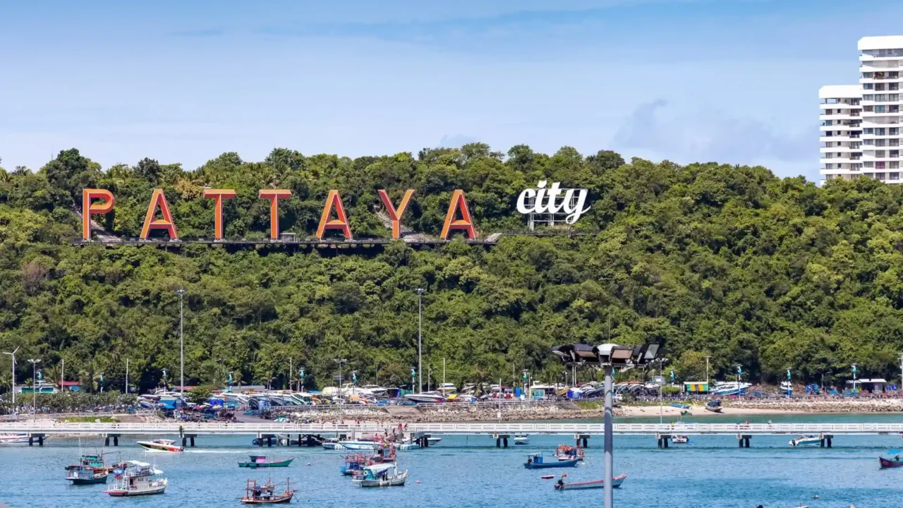 Thành phố biển Pattaya nhộn nhịp