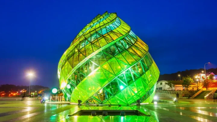 Quảng Trường Lâm Viên – biểu tượng Đà Lạt trong tour 3 ngày 3 đêm