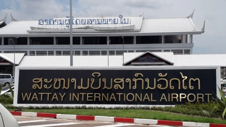 san bay quoc te wattay vientiane lao