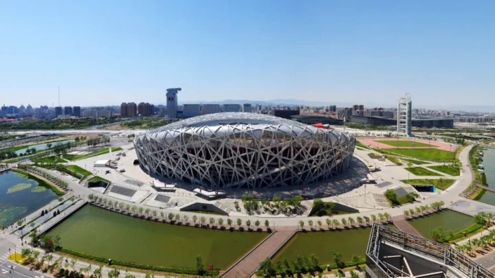 Sân vận động Tổ Chim – tour Thượng Hải Bắc Kinh