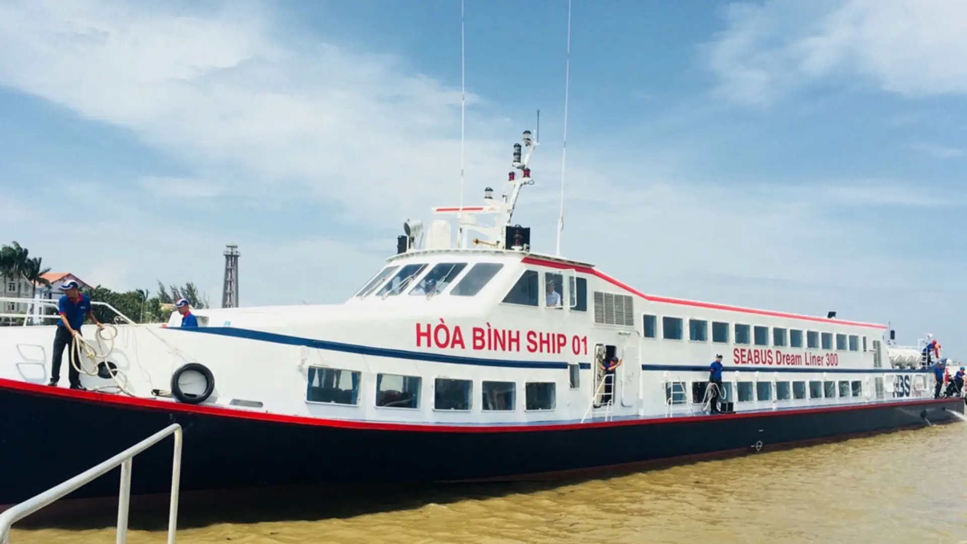 Tàu Hòa Bình đi Nam Du từ Rạch Giá