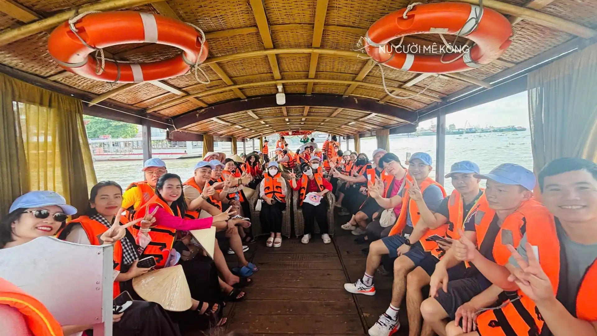 Tàu tham quan Cồn Sơn Cần Thơ tour đoàn công ty ISC