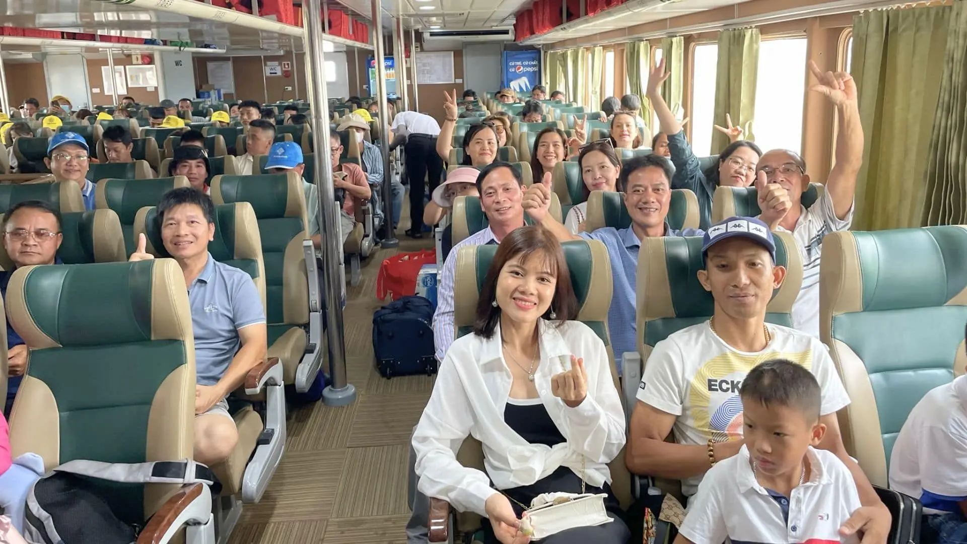 Tàu Trần Đề đi Côn Đảo có sức chứa lớn