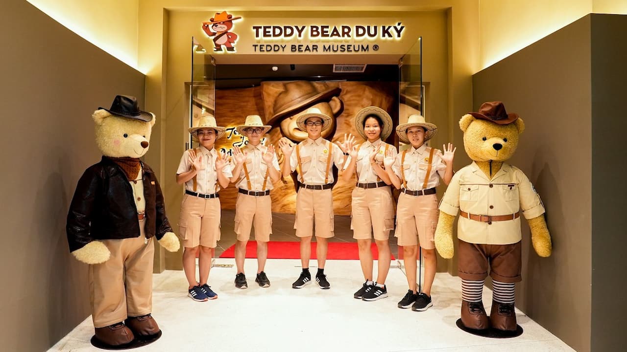 tham-quan-bao-tang-gau-teddy