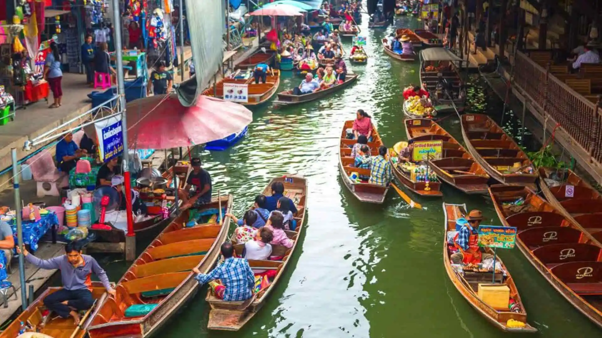 Tham quan chợ nổi Pattaya bằng thuyền