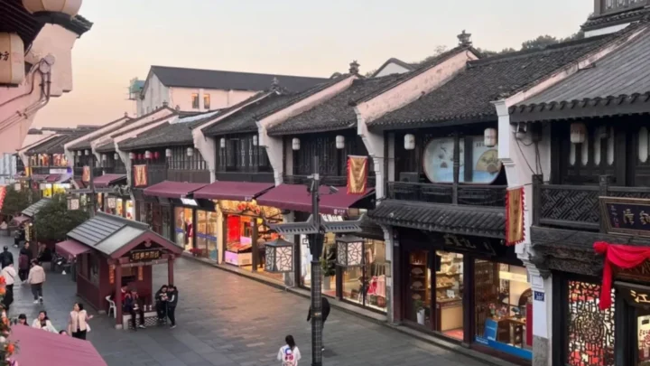 Ô Trấn Tây Sách – tour Thượng Hải Bắc Kinh