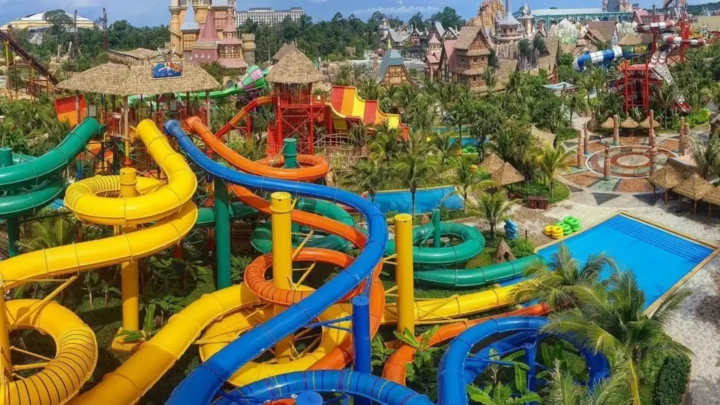 Thế giới lốc xoáy tại VinWonders Phú Quốc