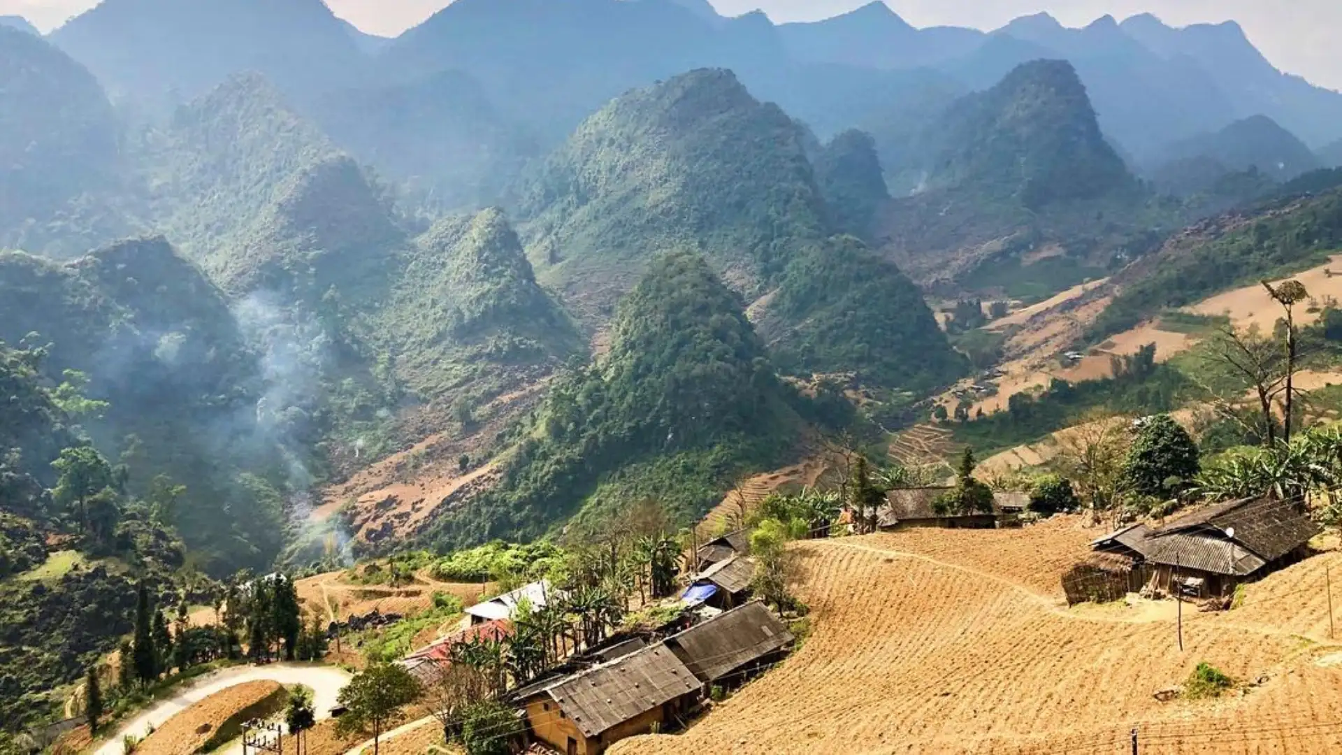 Thị trấn Đồng Văn với hơn 100 năm tuổi