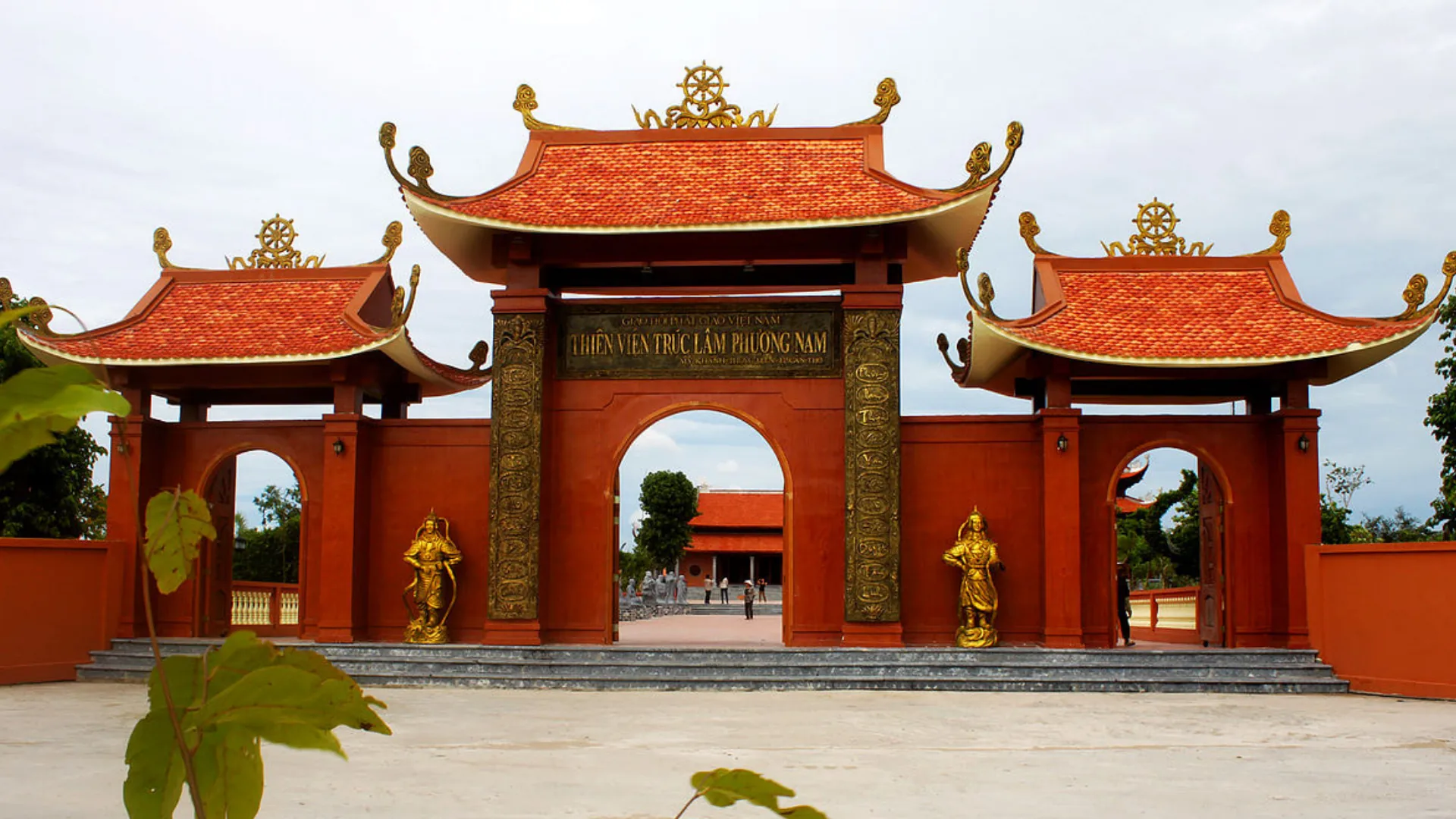 Thiền viện Trúc Lâm Phương Nam – điểm hành hương nổi tiếng khi du lịch Cần Thơ