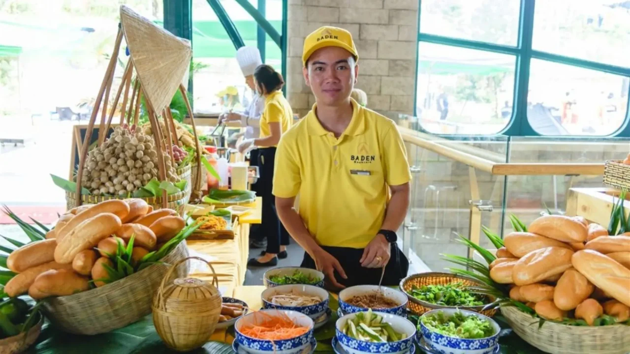 tour tây ninh thưởng thức buffet trên núi bà đen