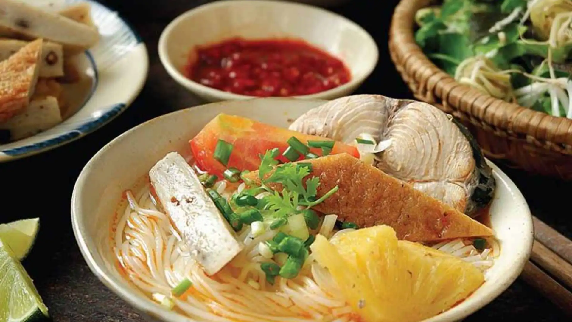 Đặc sản Quy Nhơn - Bún cá