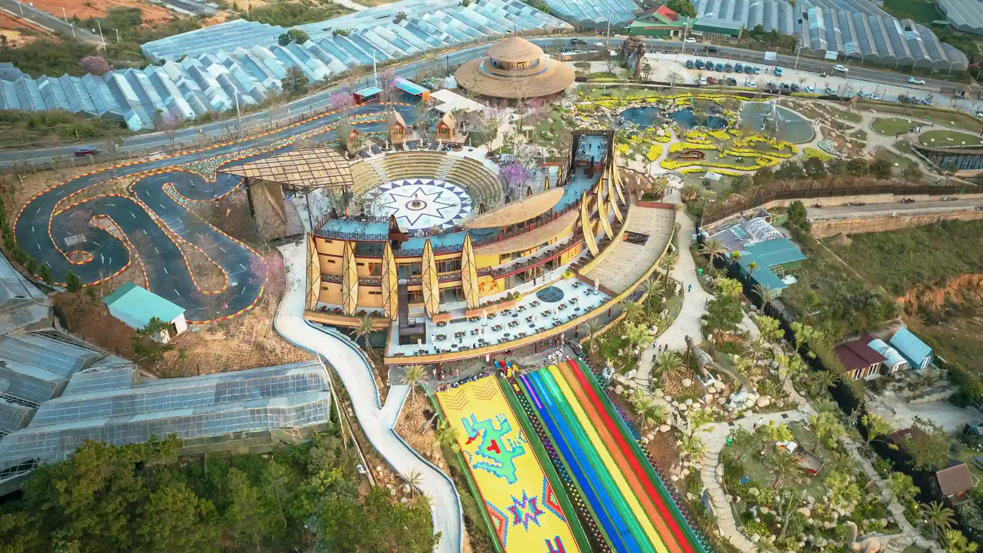 Toàn cảnh LangBiang Land khi nhìn từ trên cao