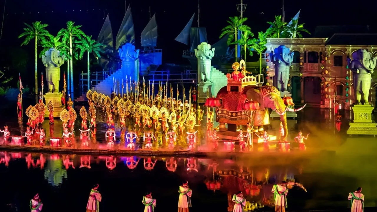 Đắm chìm trong nghệ thuật dân gian đặc sắc Trung Hoa