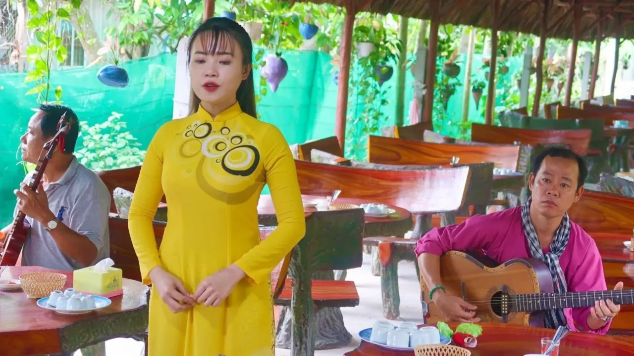 Đờn ca tài tử tour Cần Thơ Tiền Giang Bến Tre Nụ Cười Mê Kông