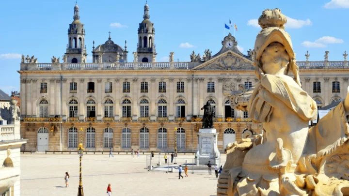 Tour Châu Âu 9 ngày 5 đêm thành phố Nancy