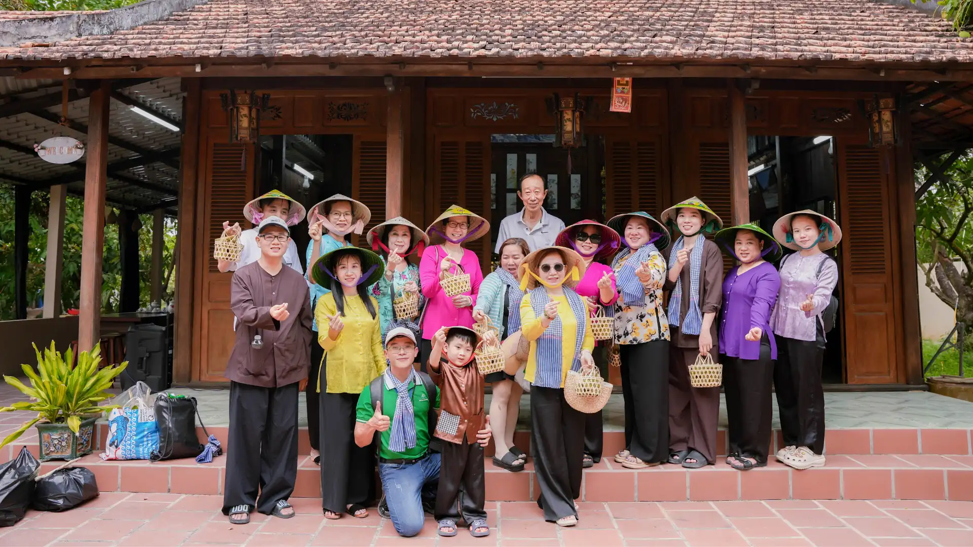 Tour Cồn Sơn Cao Cấp “Đám Giỗ Bên Cồn” – sản phẩm du lịch văn hóa của Nụ Cười Mê Kông