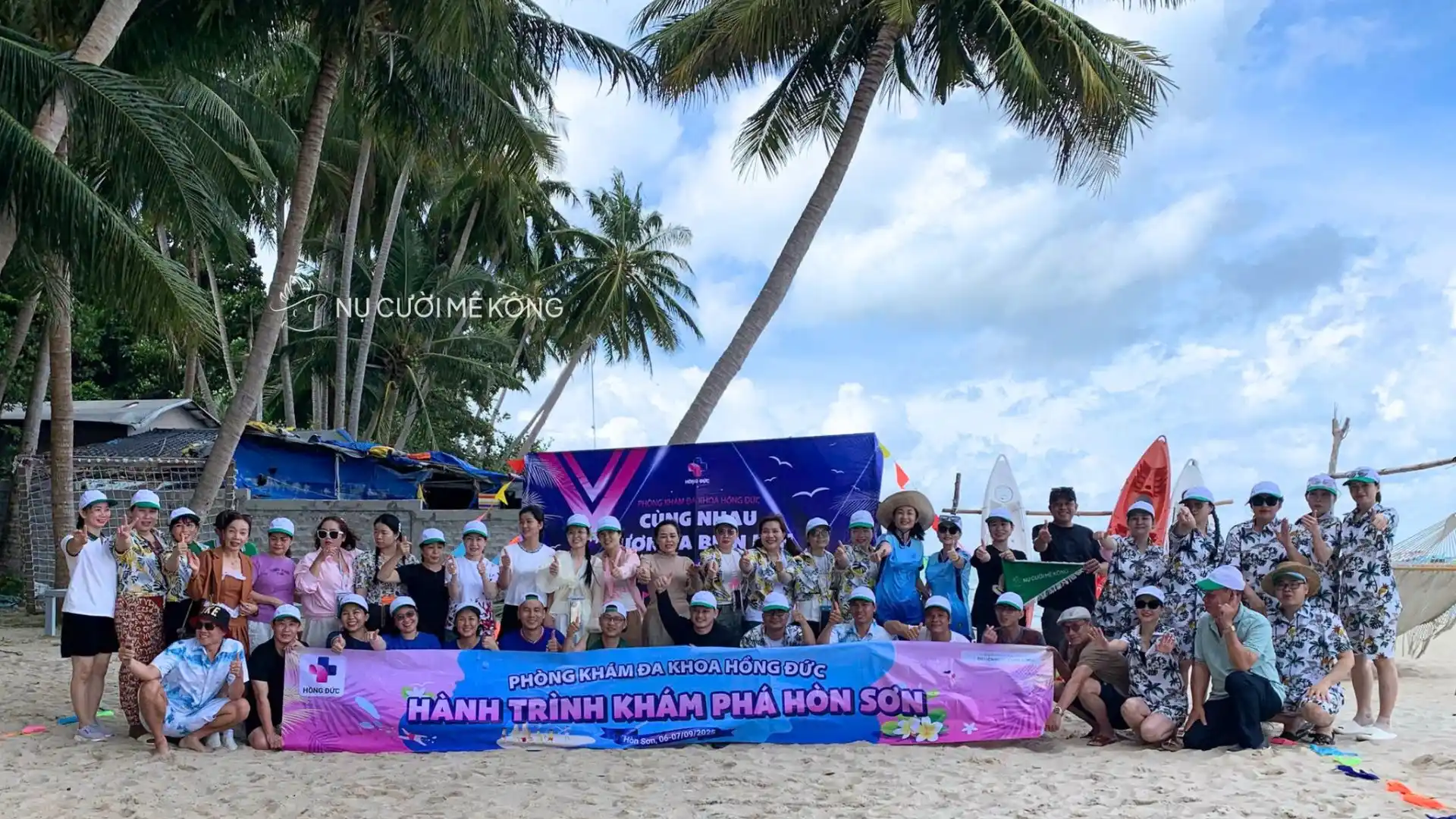 Tour đoàn Phòng Khám Đa Khoa Hồng Đức tại Hòn Sơn 2N1