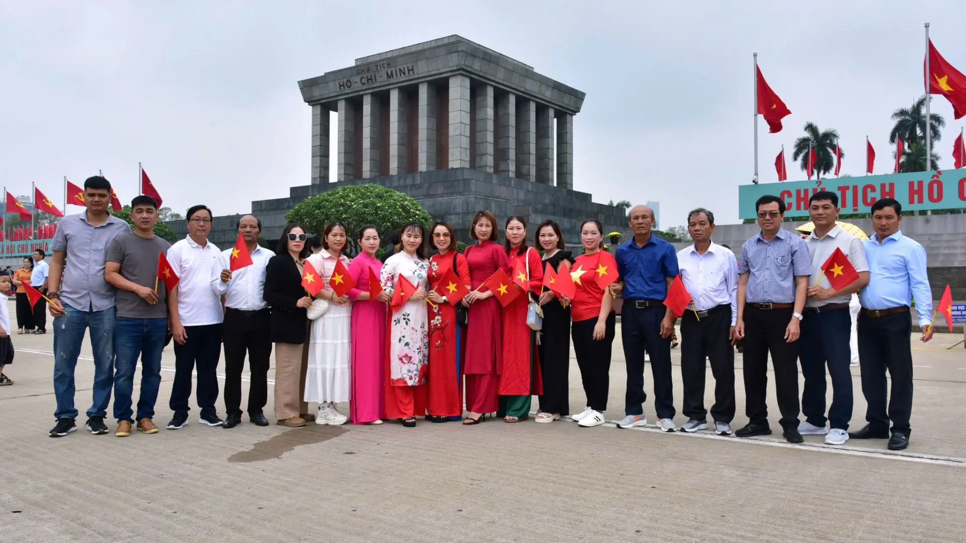 Tour đoàn trường được tổ chức chỉn chu