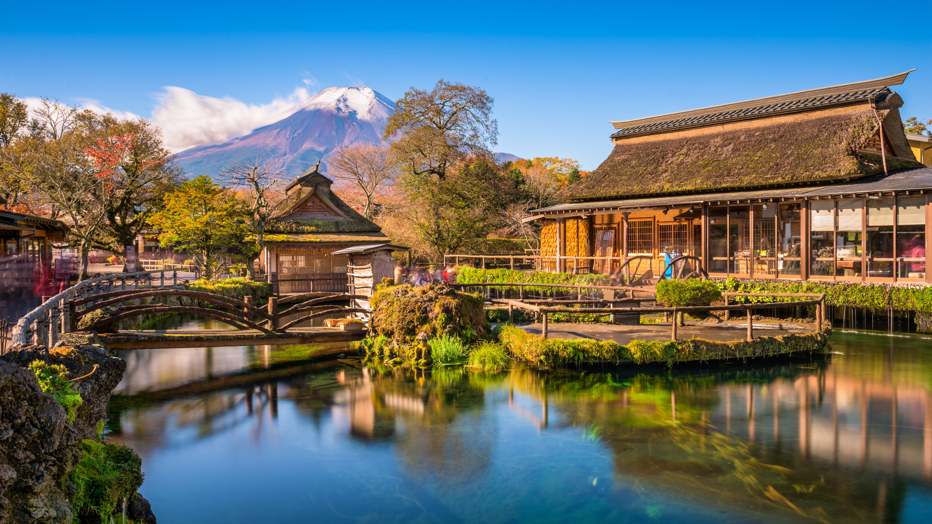 Tour du lịch 4 ngày 3 đêm: Khám phá Oshino Hakkai – ngôi làng cổ dưới chân núi Phú Sĩ