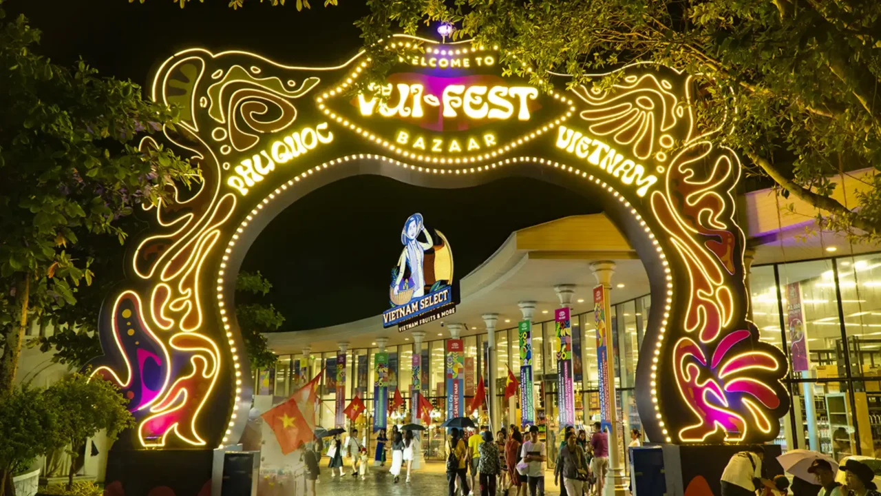 tour du lich phu quoc nu cuoi me kong cho dem vui fest