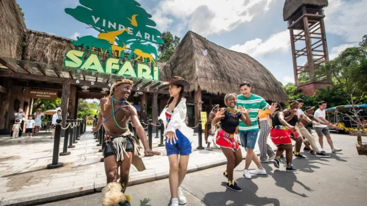 tour-du-lich-phu-quoc-nu-cuoi-me-kong-dieu-nhay-Zulu