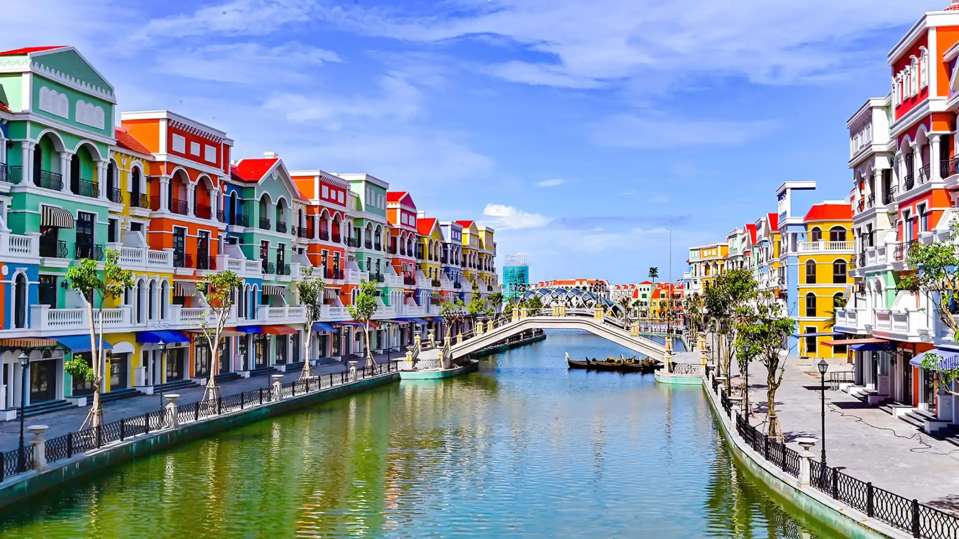 tour-du-lich-phu-quoc-nu-cuoi-me-kong-grand-world