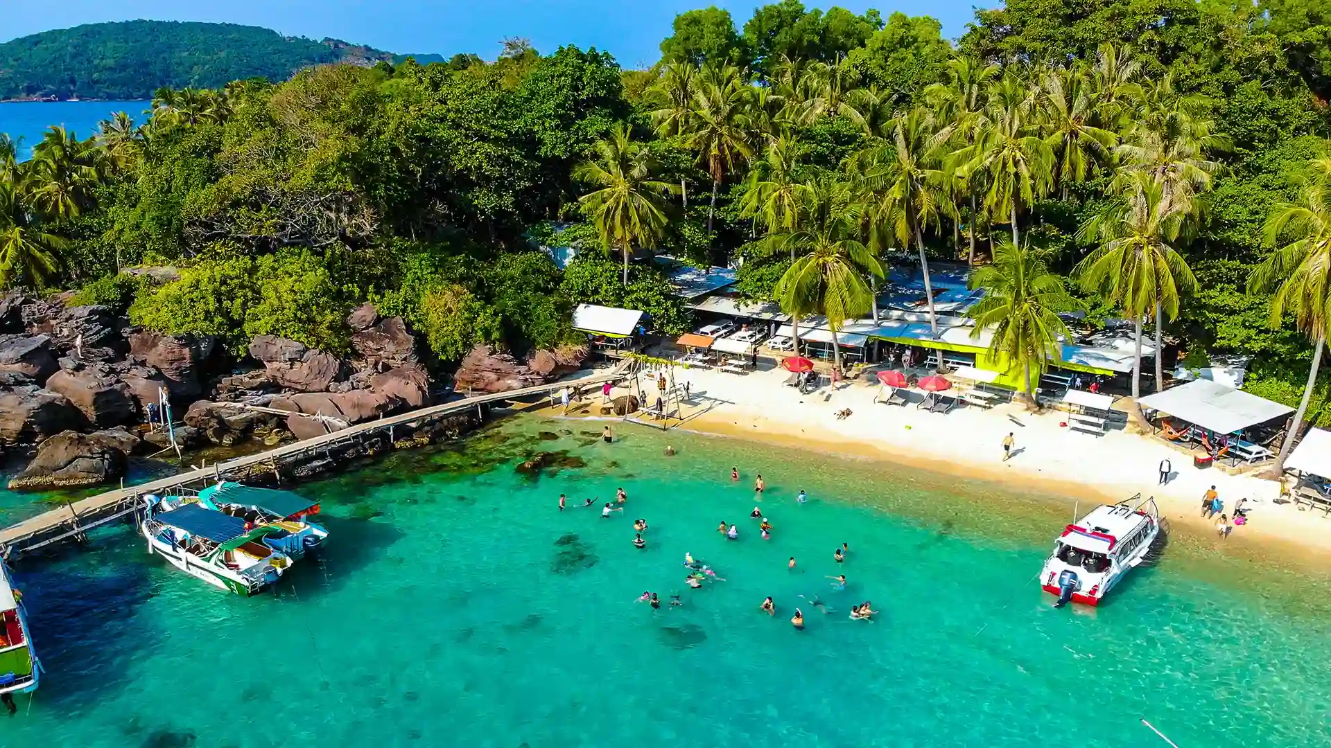 tour-du-lich-phu-quoc-nu-cuoi-me-kong-hon-may-rut-ngoai