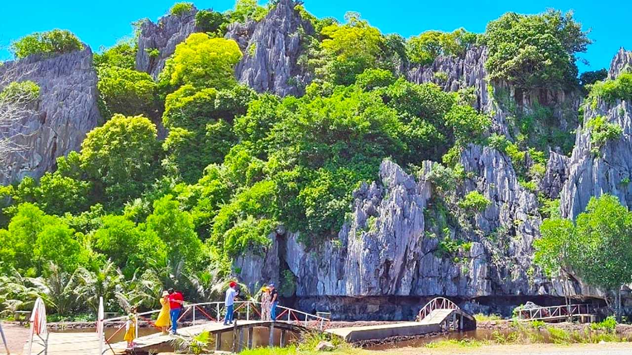 Khám phá hang Cá Sấu huyền bí tại Kiên Giang