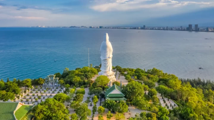 Tour miền Trung 5 ngày 4 đêm Bán Đảo Sơn Trà