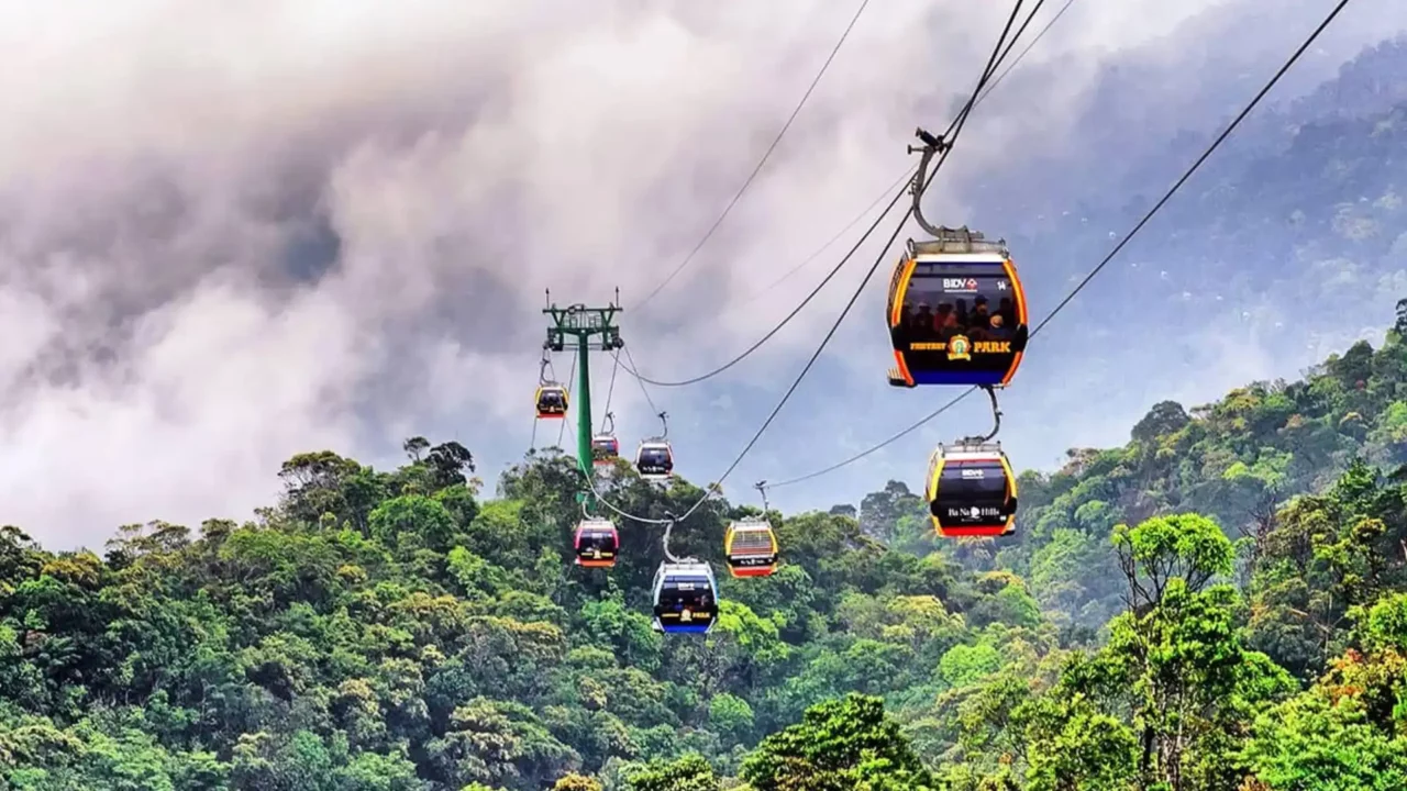 Tour miền Trung 5 ngày 4 đêm cáp treo Bà Nà Hills