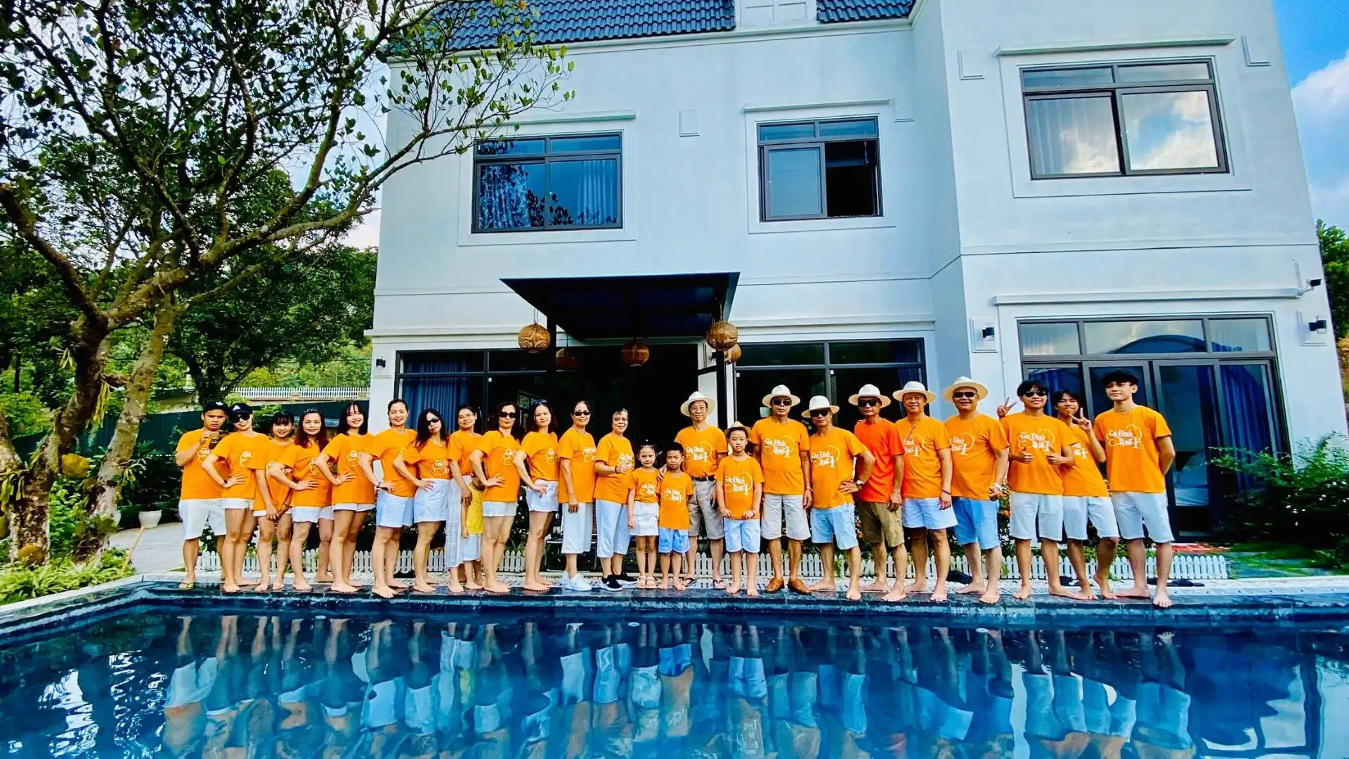 tour nghỉ dưỡng vip du khách được ở villa