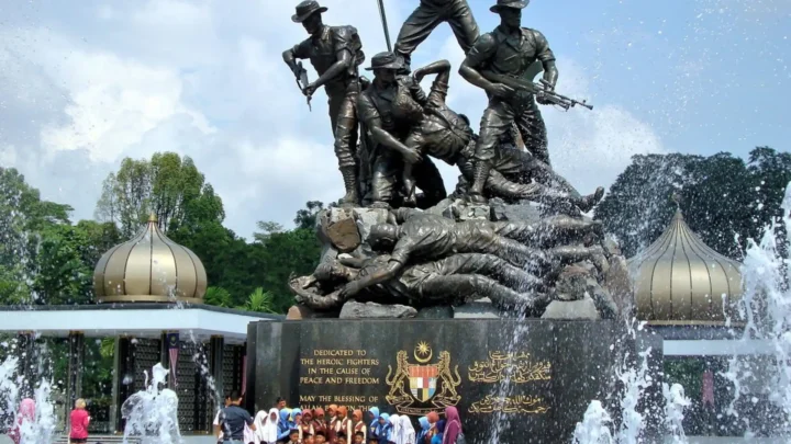 Đài tượng niệm Quốc gia Malaysia