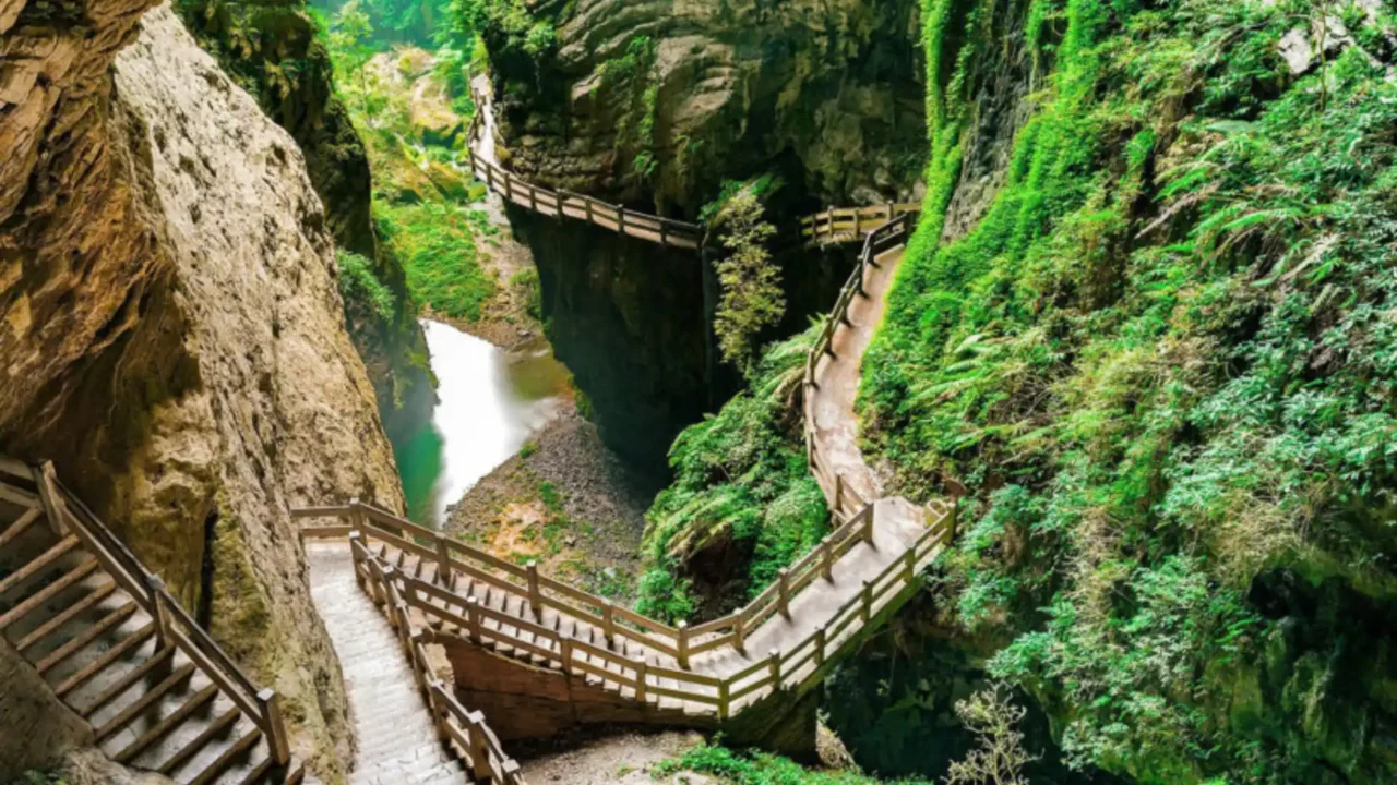 tour-thanh-do-trung-quoc-nu-cuoi-me-kong-bach-thach-khuong-trai