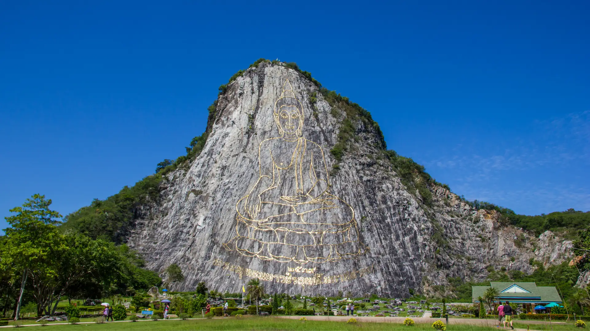 Trân Bảo Phật Sơn Pattaya – tour Bangkok Pattaya từ TPHCM