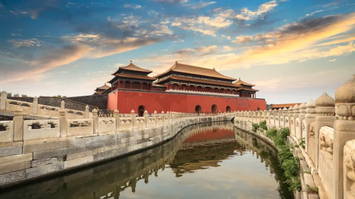 Tử Cấm Thành – cung điện cổ kính trong tour Thượng Hải Bắc Kinh