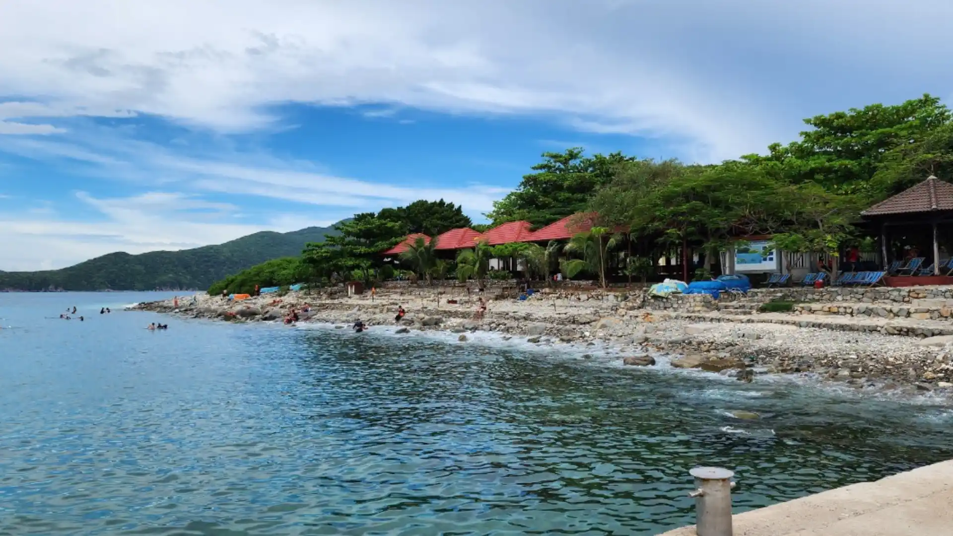 Vẻ đẹp hoang sơ của Vịnh San Hô