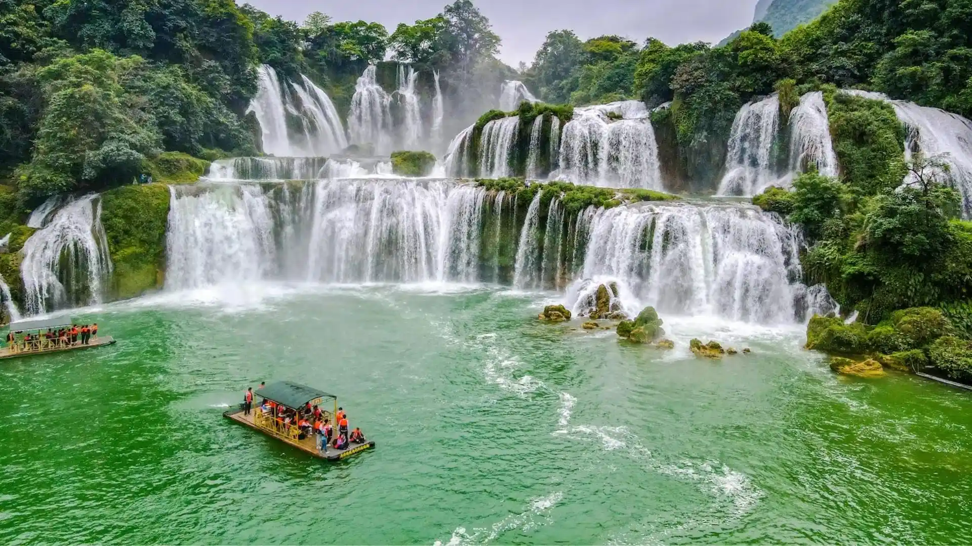 Thác Bản Giốc - Dải lụa trắng giữa rừng xanh